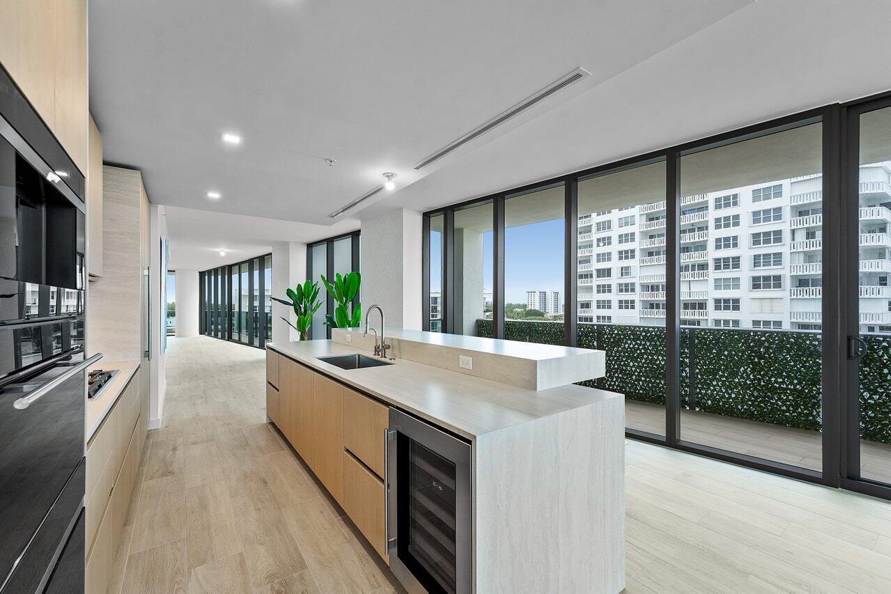 900 N Ocean Blvd #606 Pompano Beach, FL 33062