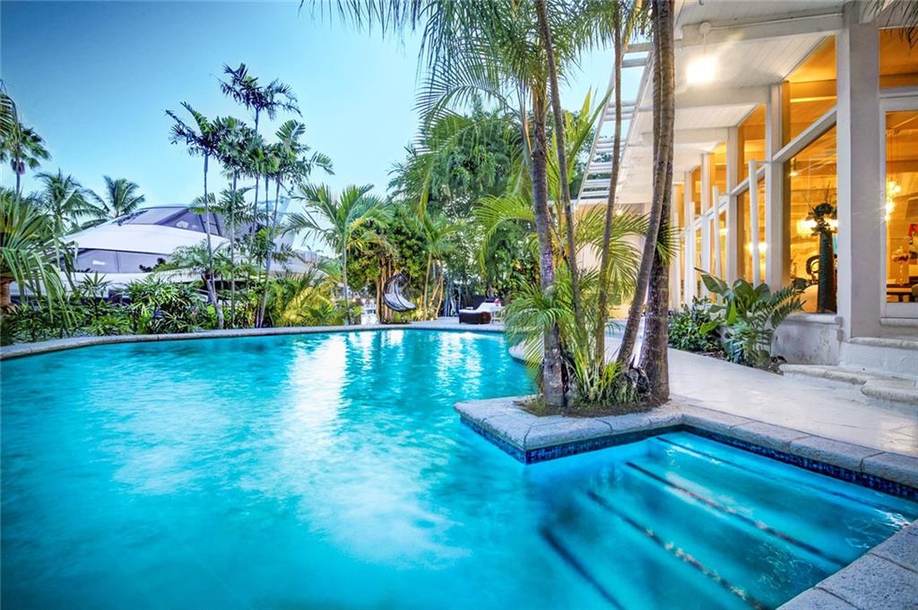 28 Pelican Dr