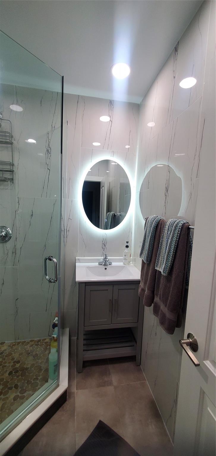 Undisclosed Address Fort Lauderdale, FL 33316