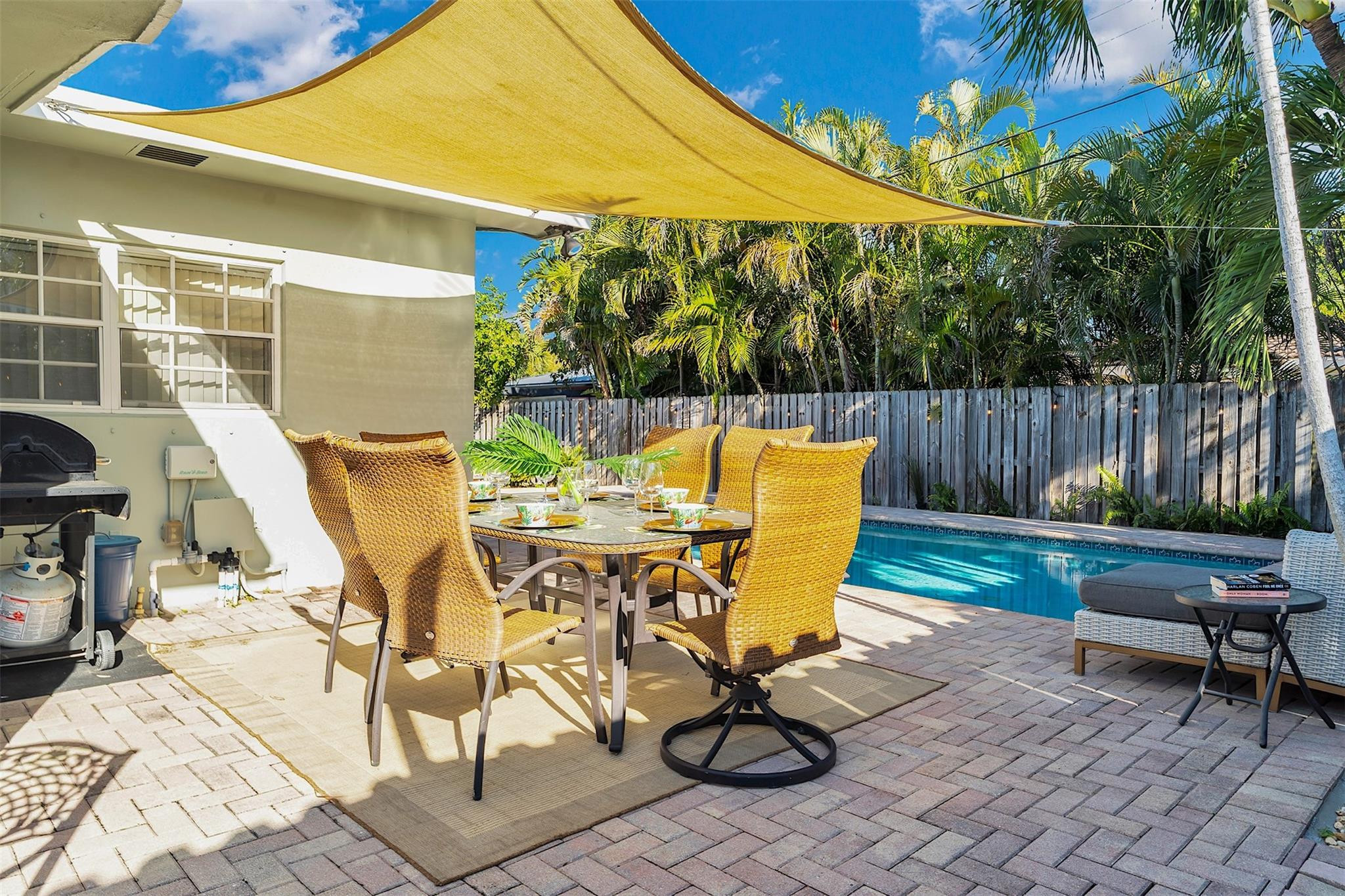 3221 Seaward Pompano Beach, FL 33062