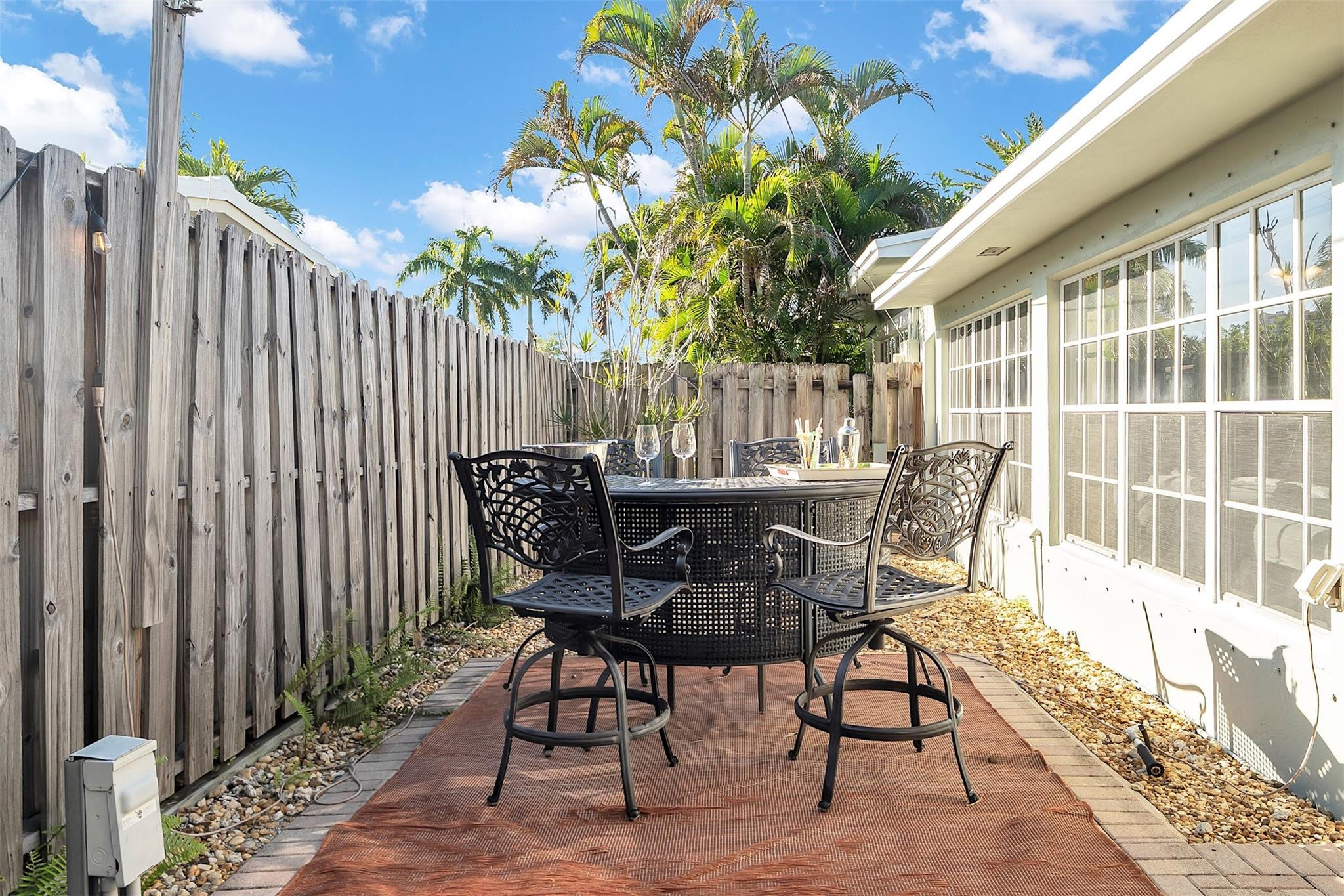 3221 Seaward Pompano Beach, FL 33062