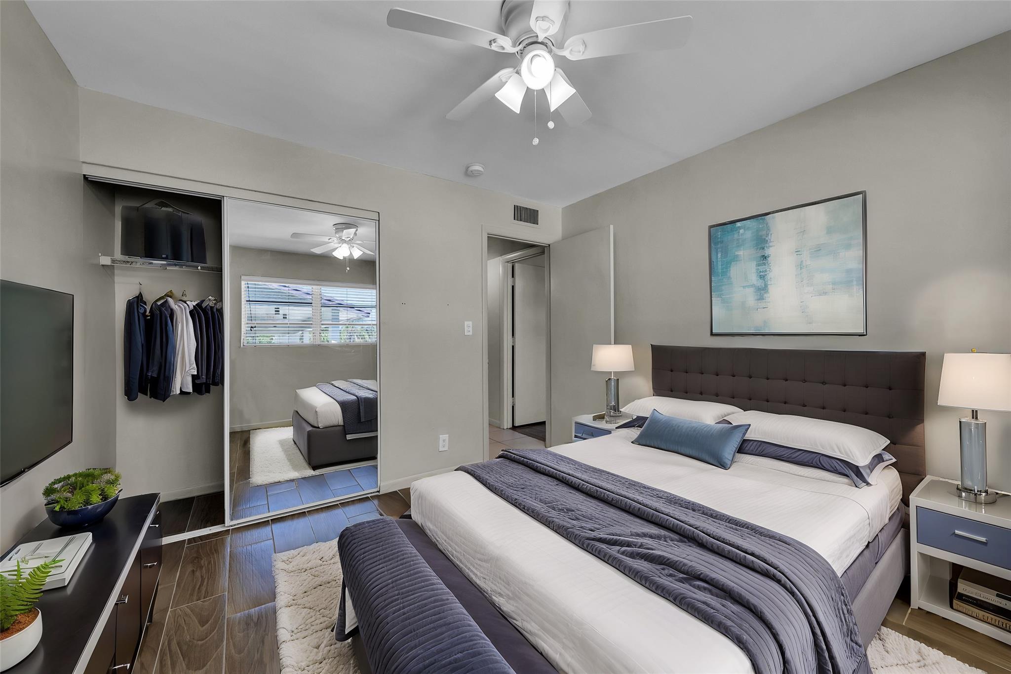 2201 NE 36th St #205 Lighthouse Point, FL 33064