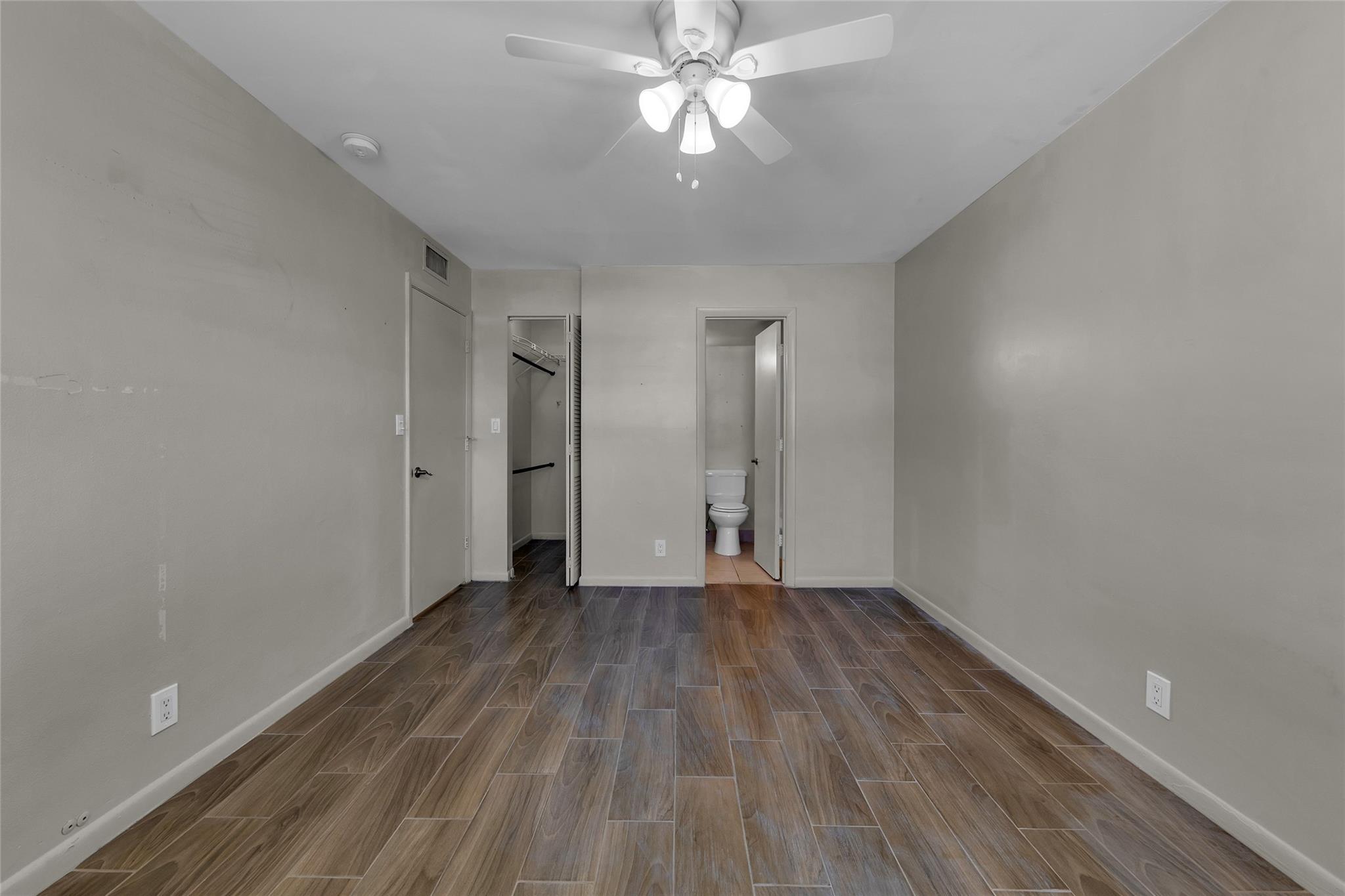 2201 NE 36th St #205 Lighthouse Point, FL 33064