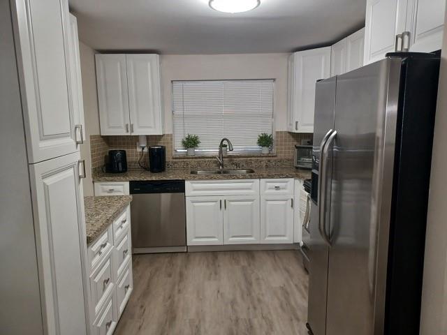 9201 Sunrise Lks Blvd #104