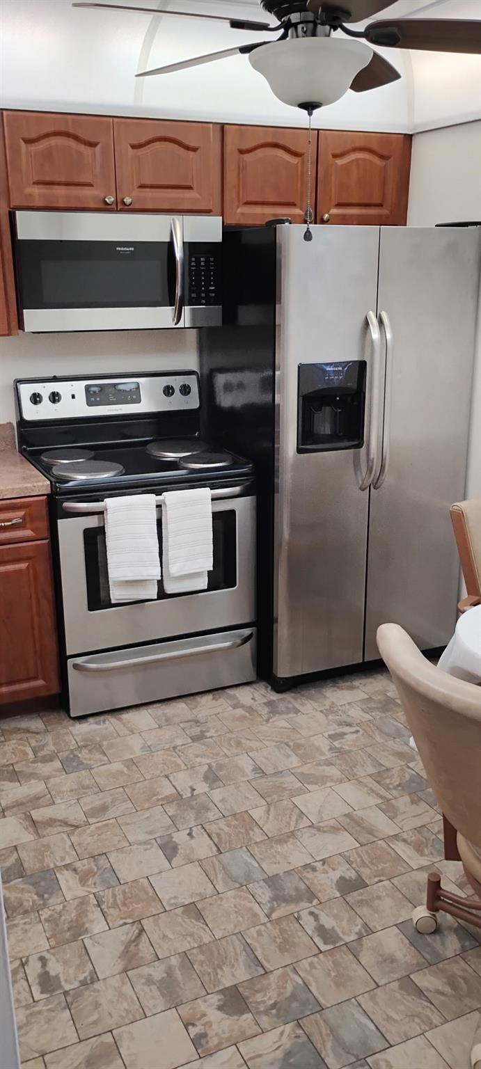 230 NE 26th Ave #103