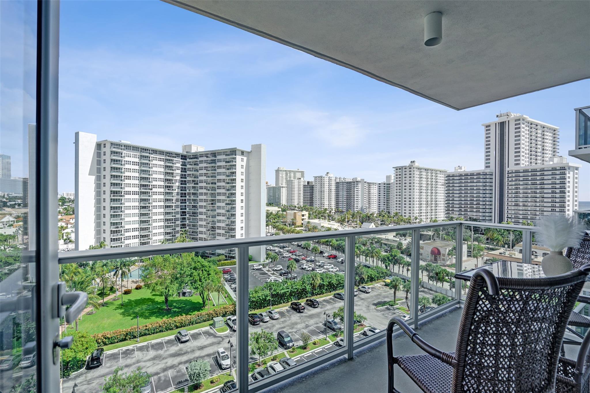 3333 NE 34th St #603