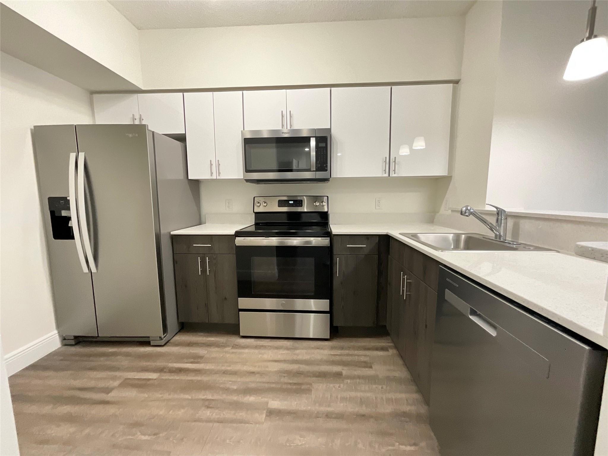 7707 NW 7th St #1-503