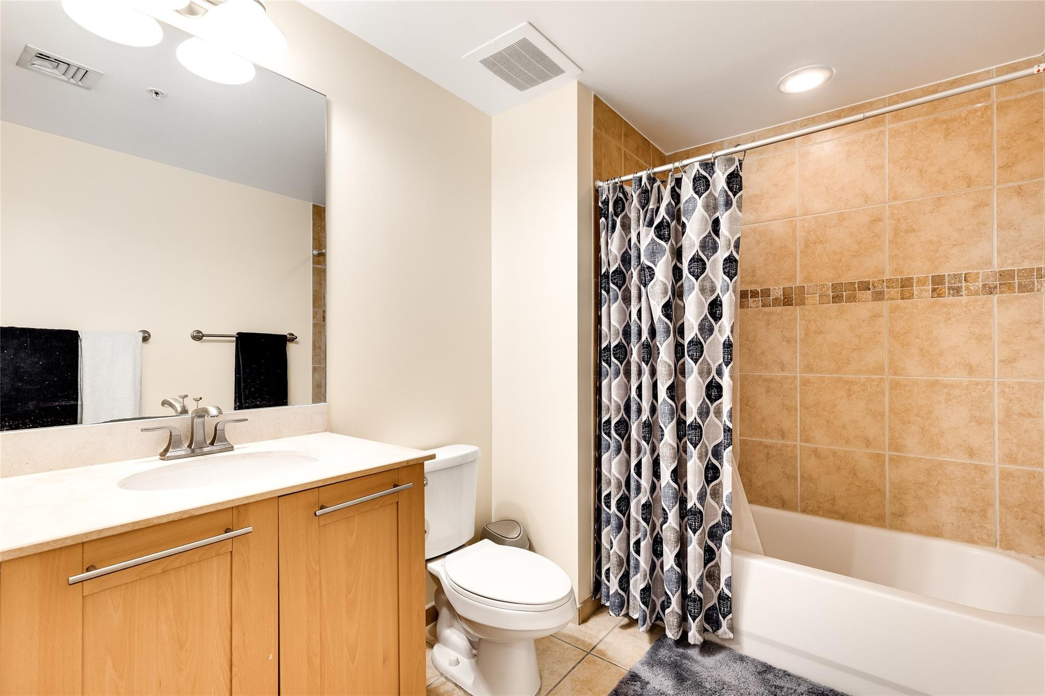 511 SE 5th Ave #1602 Fort Lauderdale, FL 33301