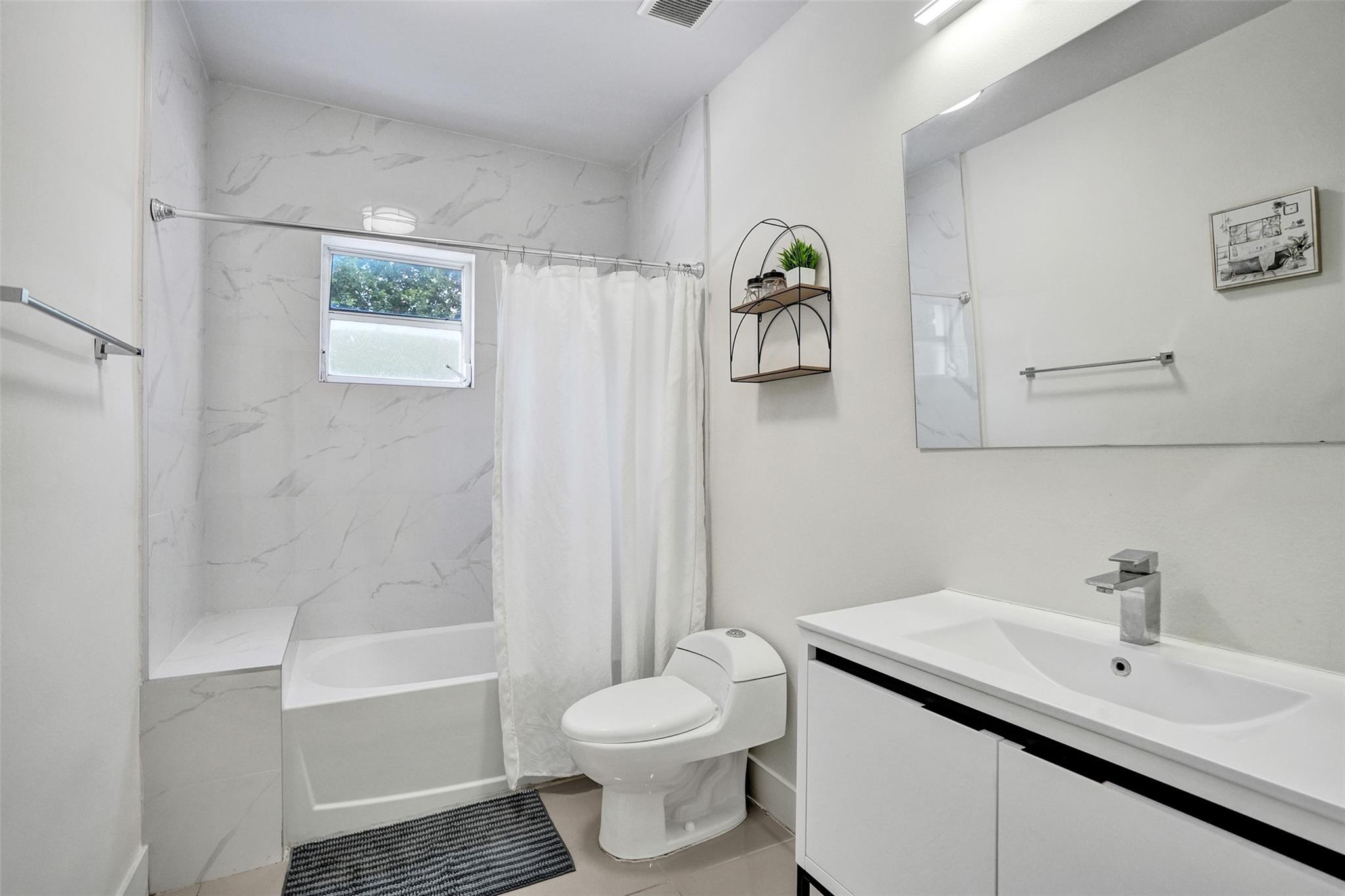 763 NW 41st St Miami, FL 33127