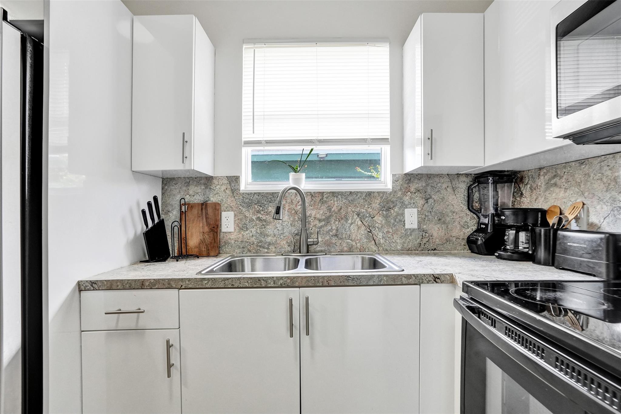 763 NW 41st St Miami, FL 33127