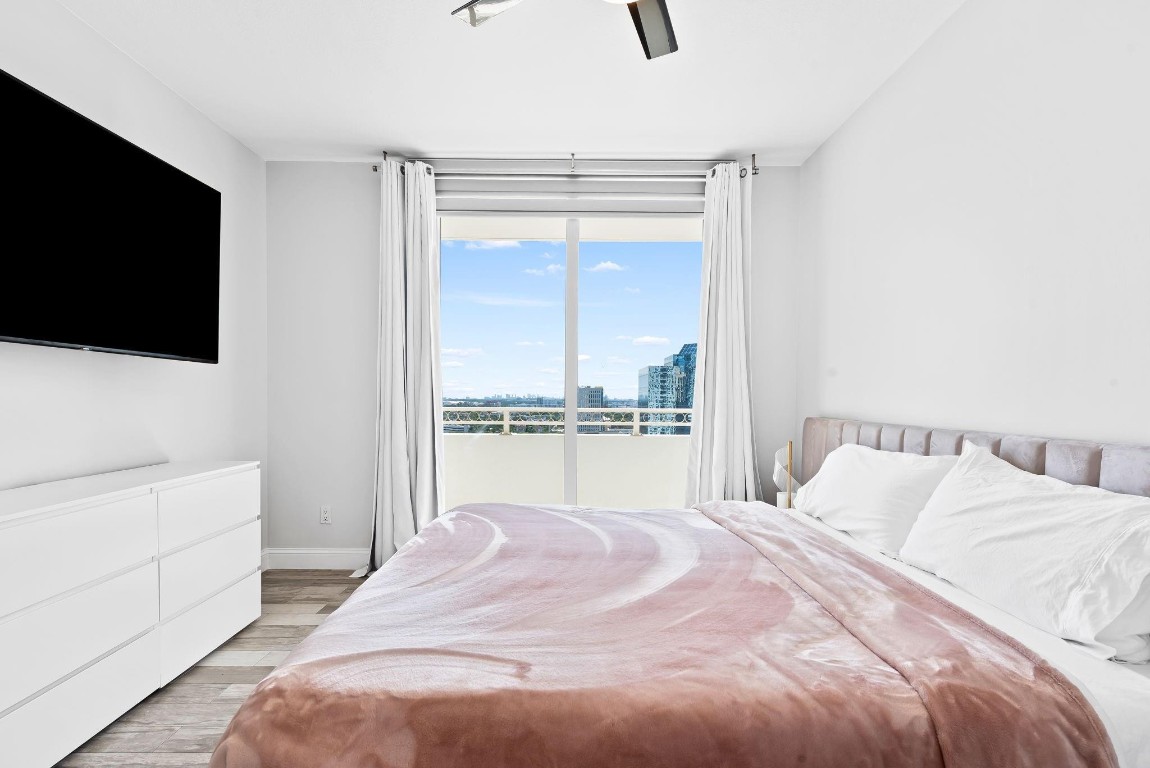 511 SE 5th #1709 Fort Lauderdale, FL 33301