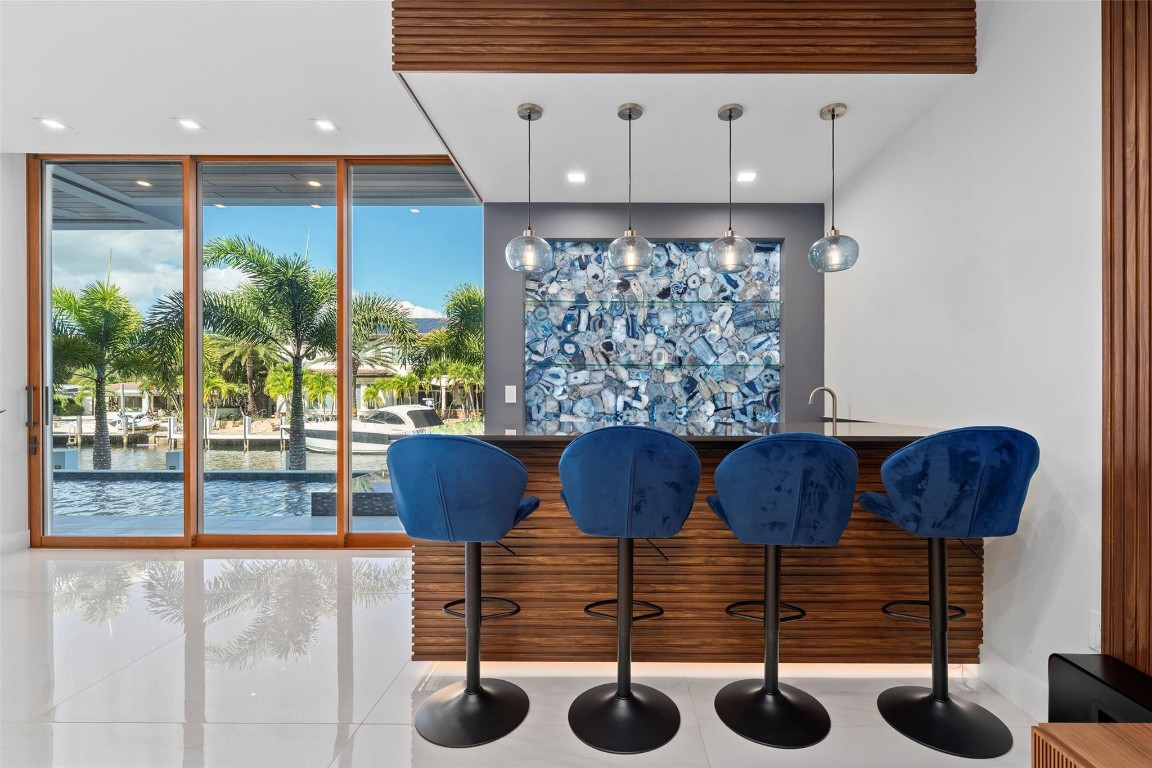 2631 NE 48th Lighthouse Point, FL 33064