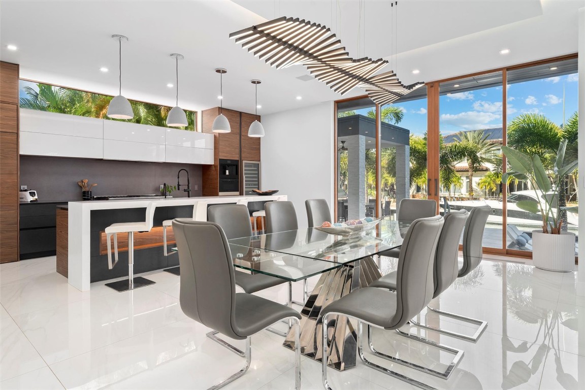 2631 NE 48th Lighthouse Point, FL 33064