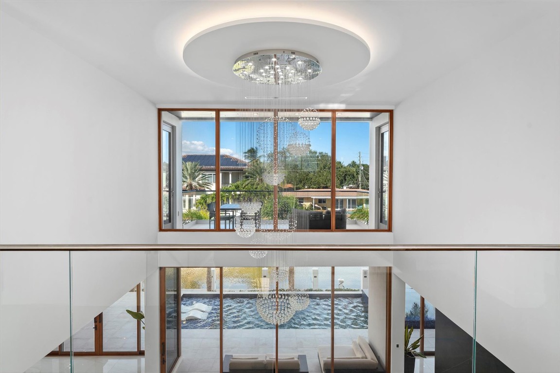 2631 NE 48th Lighthouse Point, FL 33064