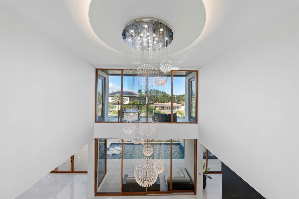 2631 NE 48th Lighthouse Point, FL 33064