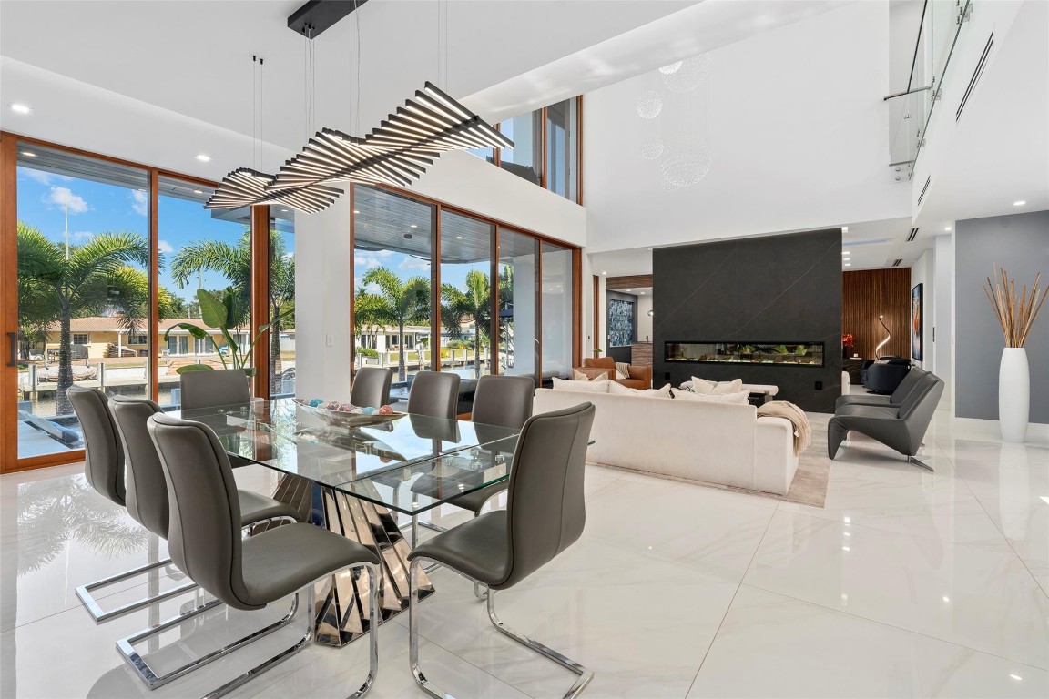 2631 NE 48th Lighthouse Point, FL 33064