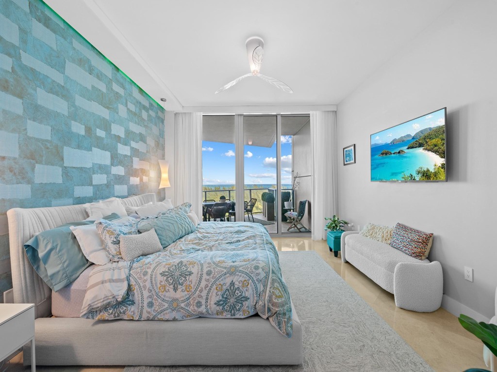 701 N Fort Lauderdale Bch #704 Fort Lauderdale, FL 33304