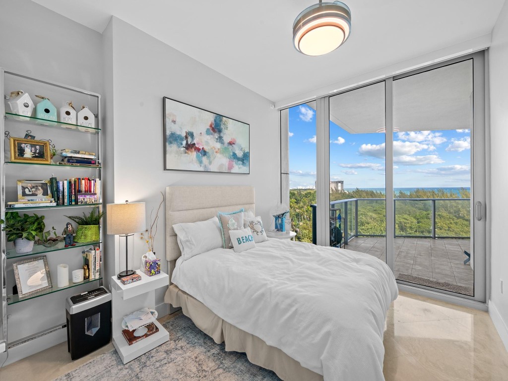 701 N Fort Lauderdale Bch #704 Fort Lauderdale, FL 33304