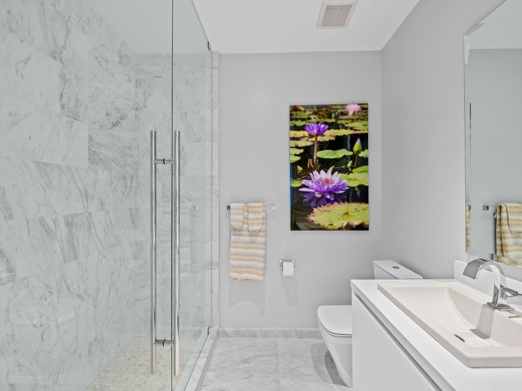 701 N Fort Lauderdale Bch #704 Fort Lauderdale, FL 33304