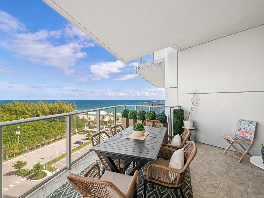 701 N Fort Lauderdale Bch #704 Fort Lauderdale, FL 33304