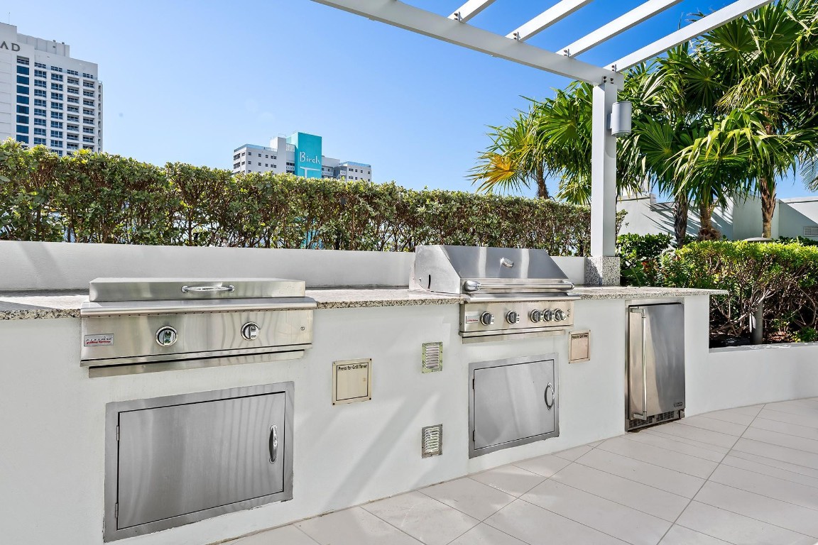 701 N Fort Lauderdale Bch #704 Fort Lauderdale, FL 33304