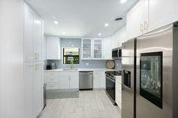 226 Corsair Fort Lauderdale, FL 33308