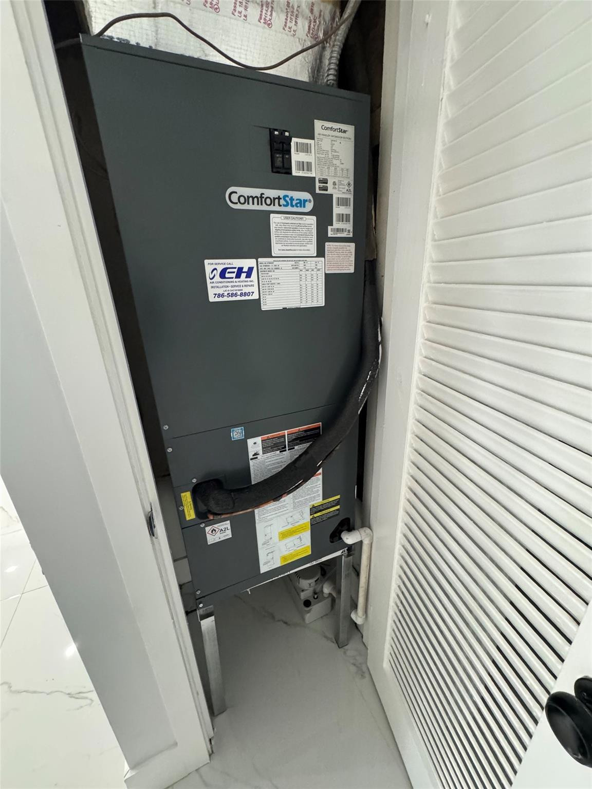 2633 NW Taft Hollywood, FL 33020