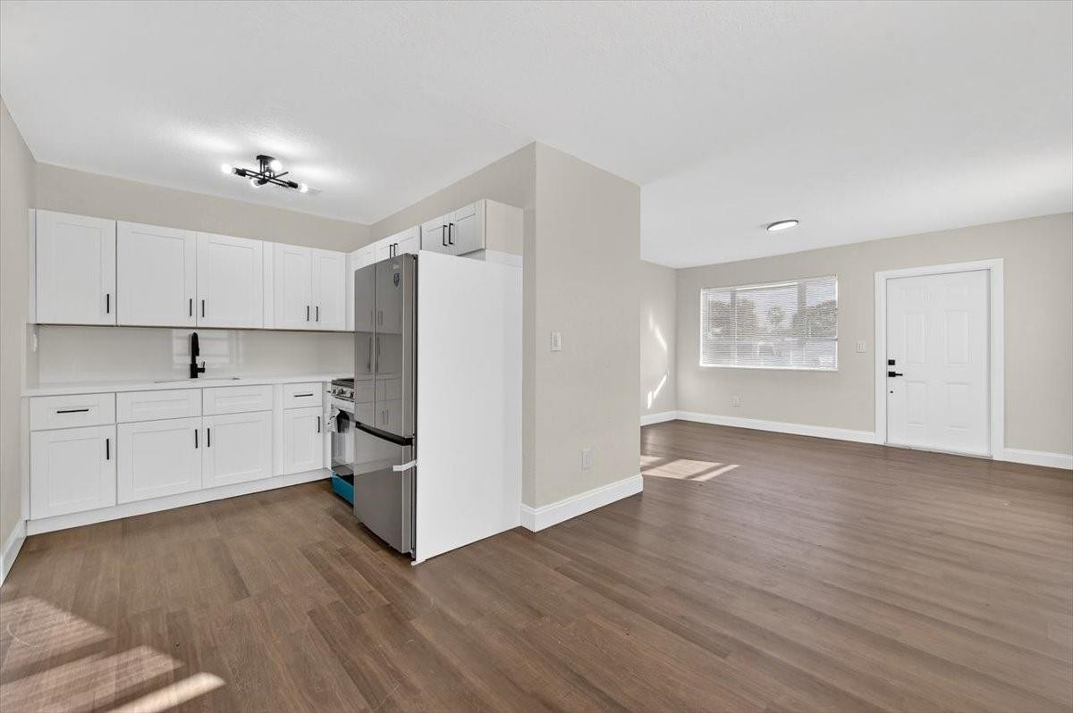 10335 SW 151st Miami, FL 33176