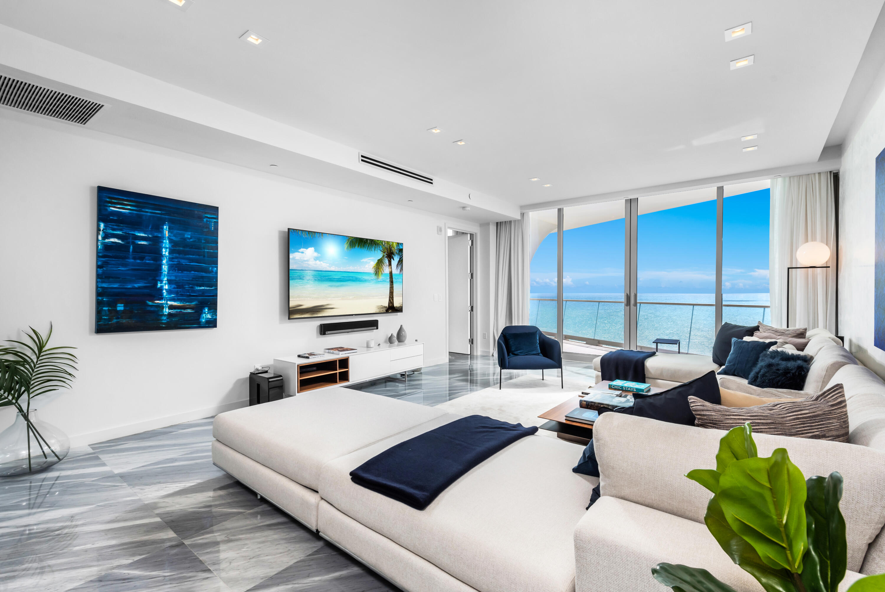 16901 Collins Ave #3003