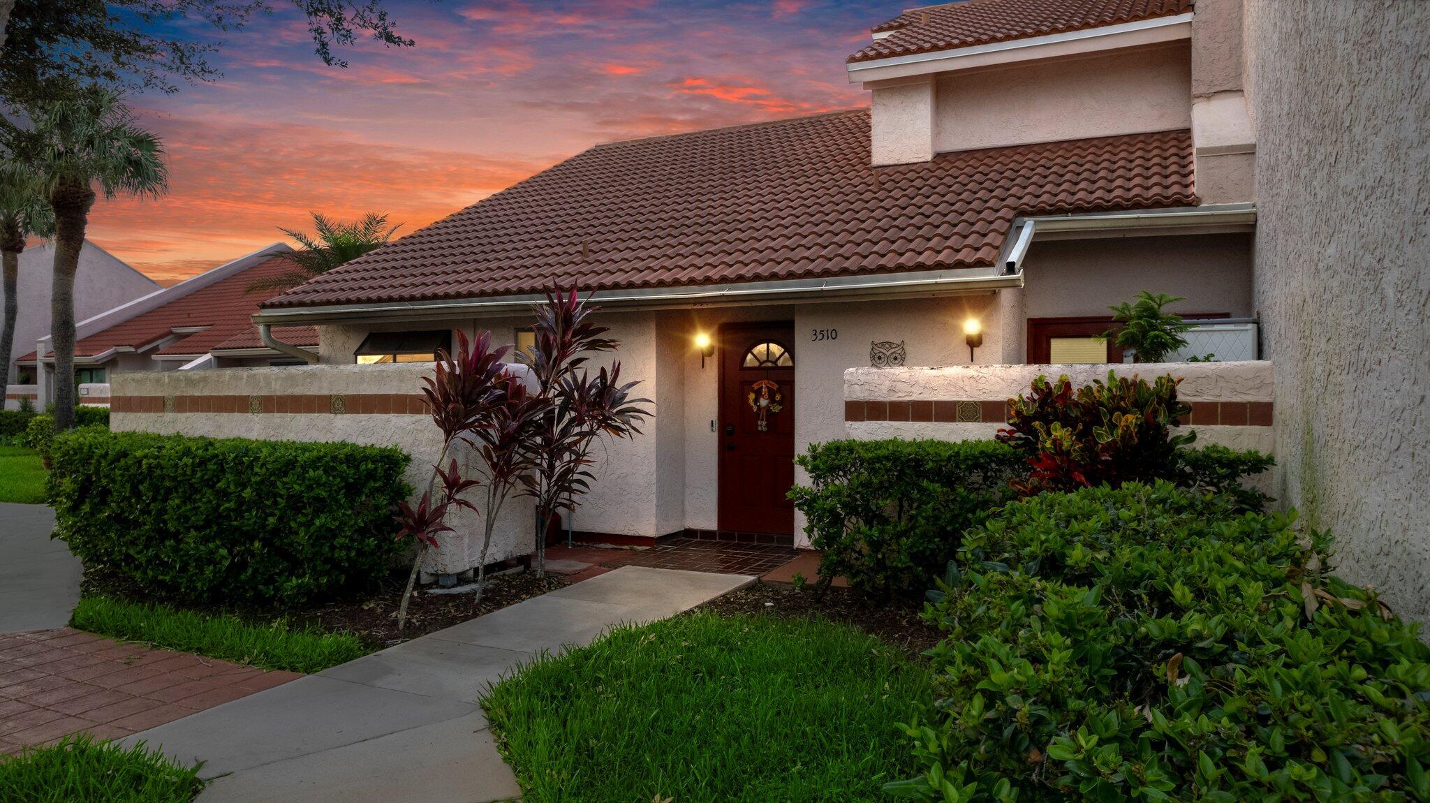 3510 SE Sandpiper Cir