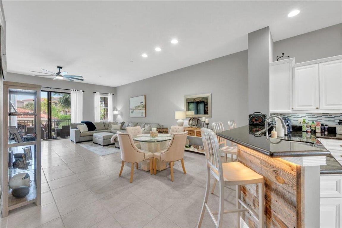 502 Del Sol Tequesta, FL 33469