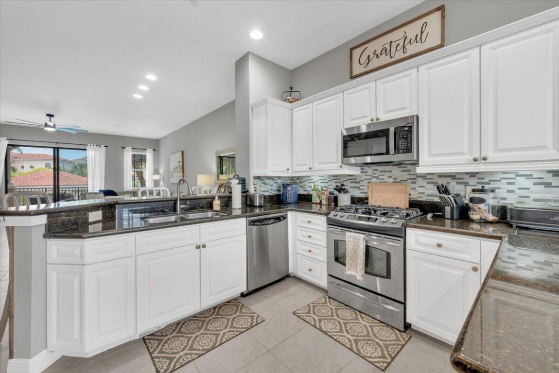 502 Del Sol Tequesta, FL 33469