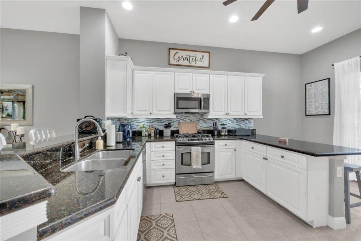 502 Del Sol Tequesta, FL 33469