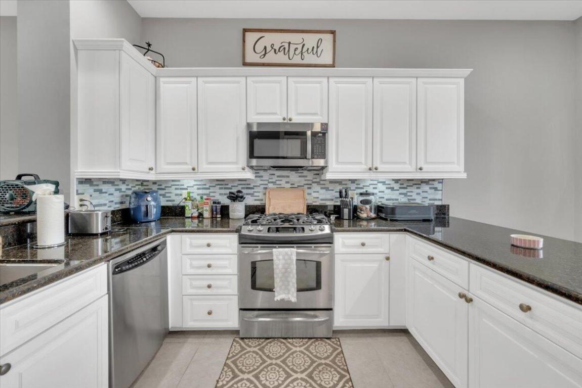 502 Del Sol Tequesta, FL 33469