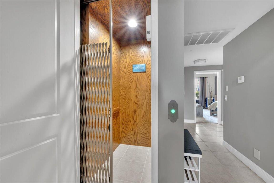 502 Del Sol Tequesta, FL 33469