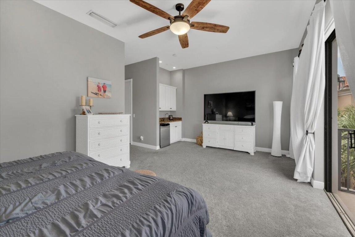 502 Del Sol Tequesta, FL 33469