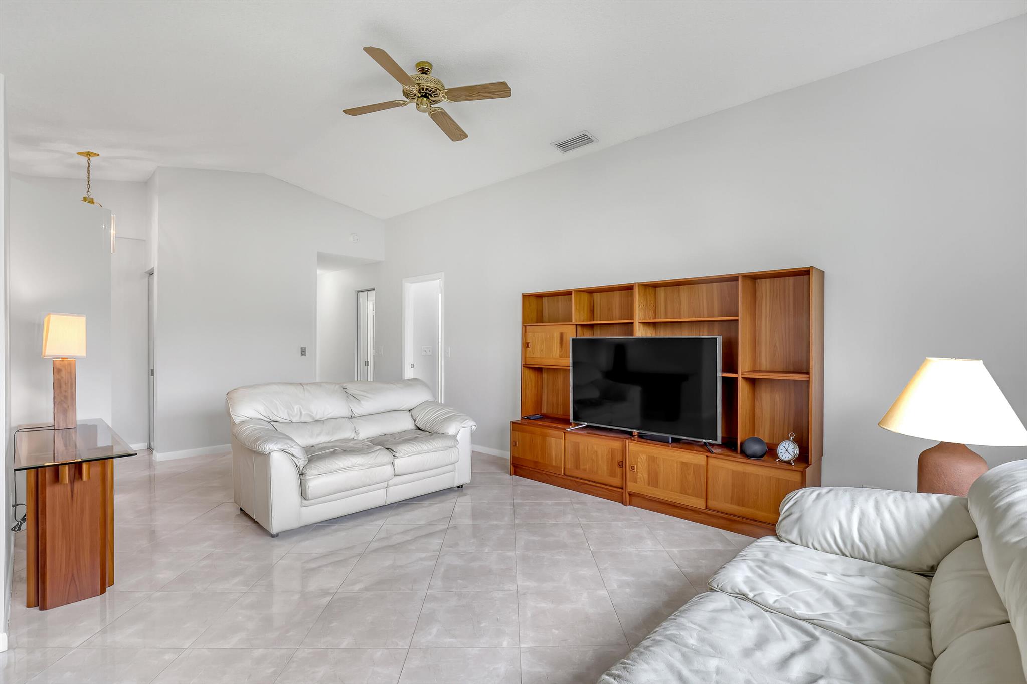 1265 Pine Sage Cir West Palm Beach, FL 33409