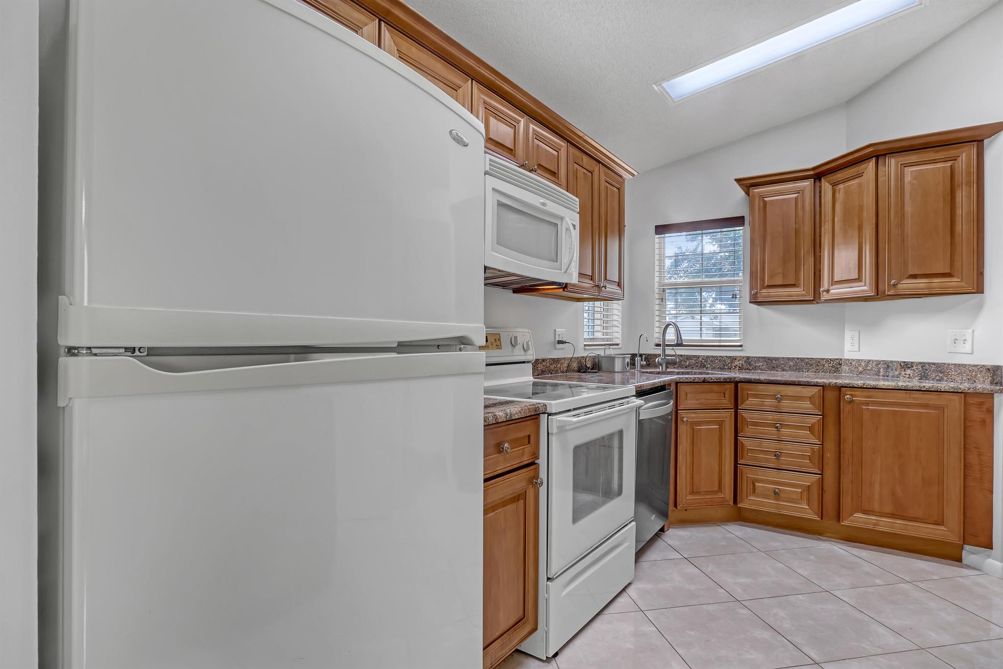 1265 Pine Sage Cir West Palm Beach, FL 33409