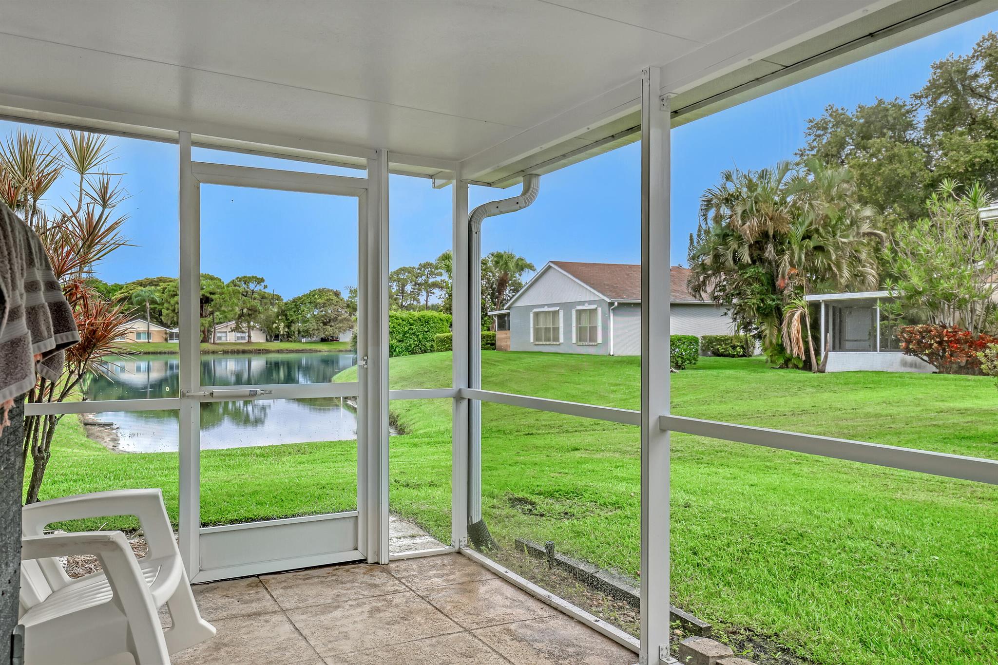 1265 Pine Sage Cir West Palm Beach, FL 33409