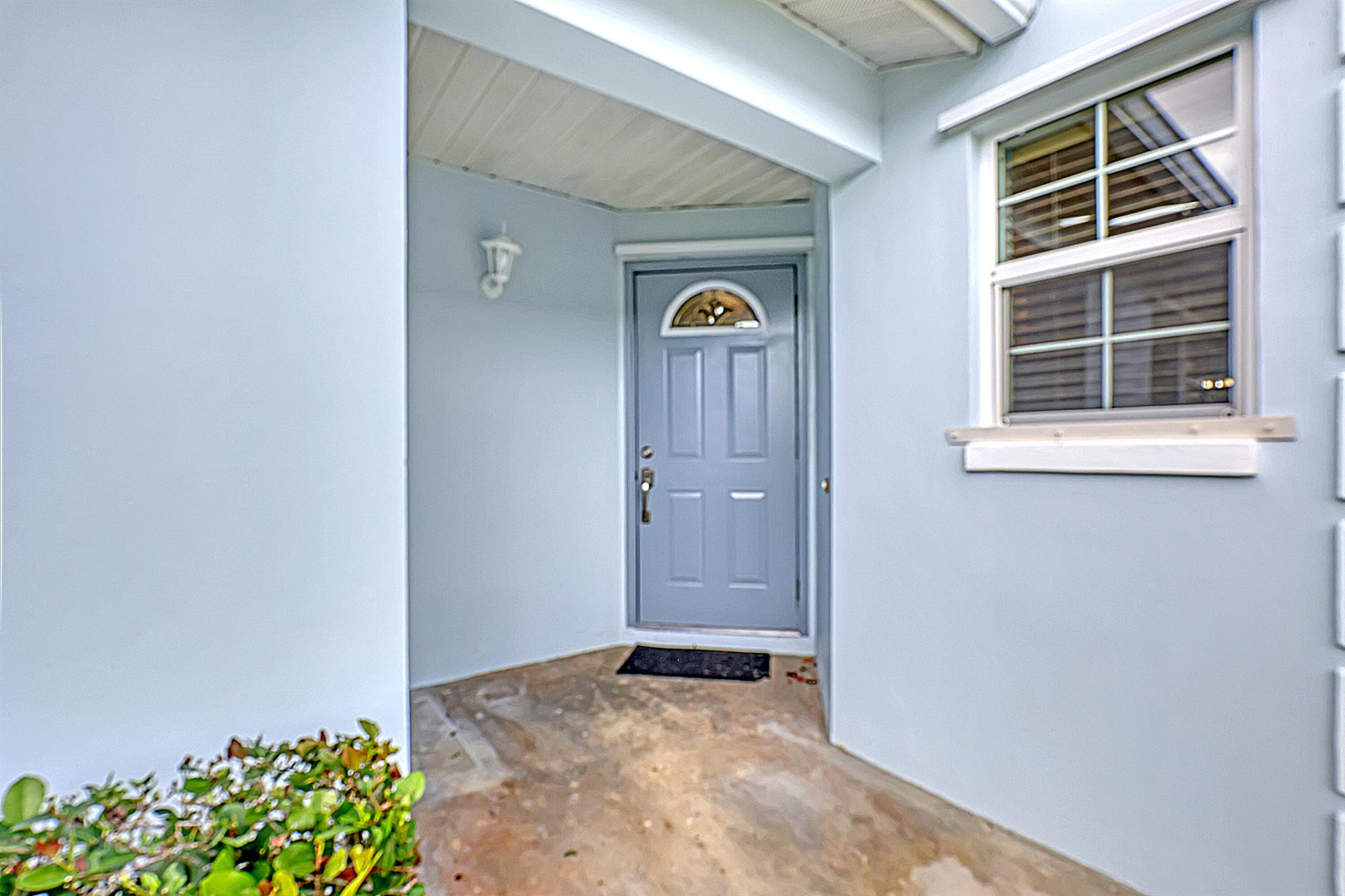 1265 Pine Sage Cir West Palm Beach, FL 33409