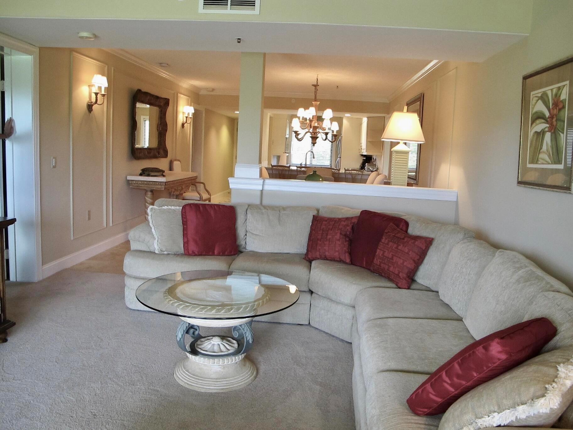 101 Ocean Blfs Blvd #102 Jupiter, FL 33477