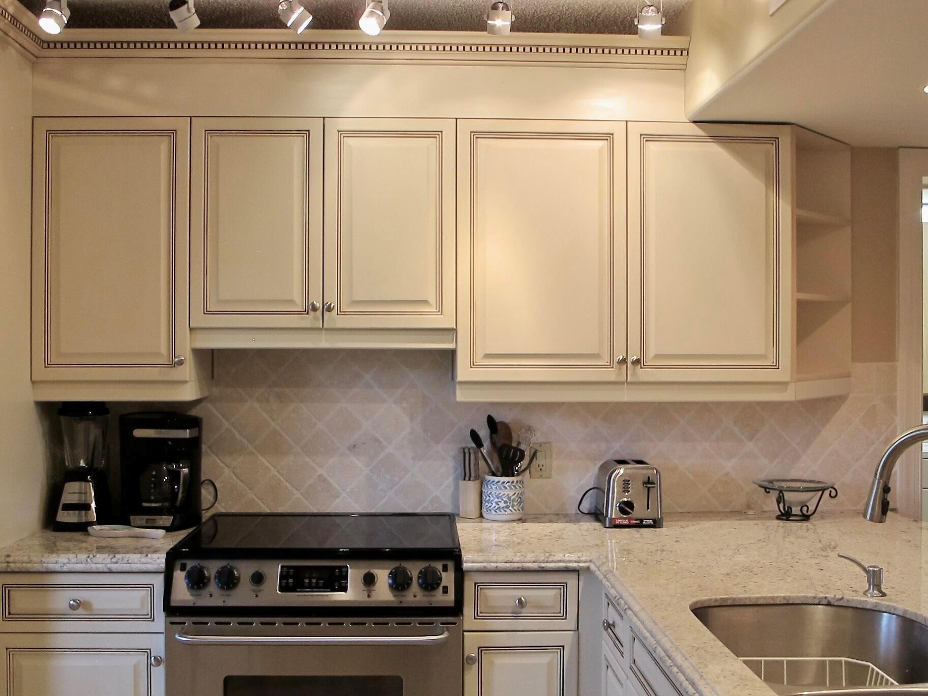 101 Ocean Blfs Blvd #102 Jupiter, FL 33477