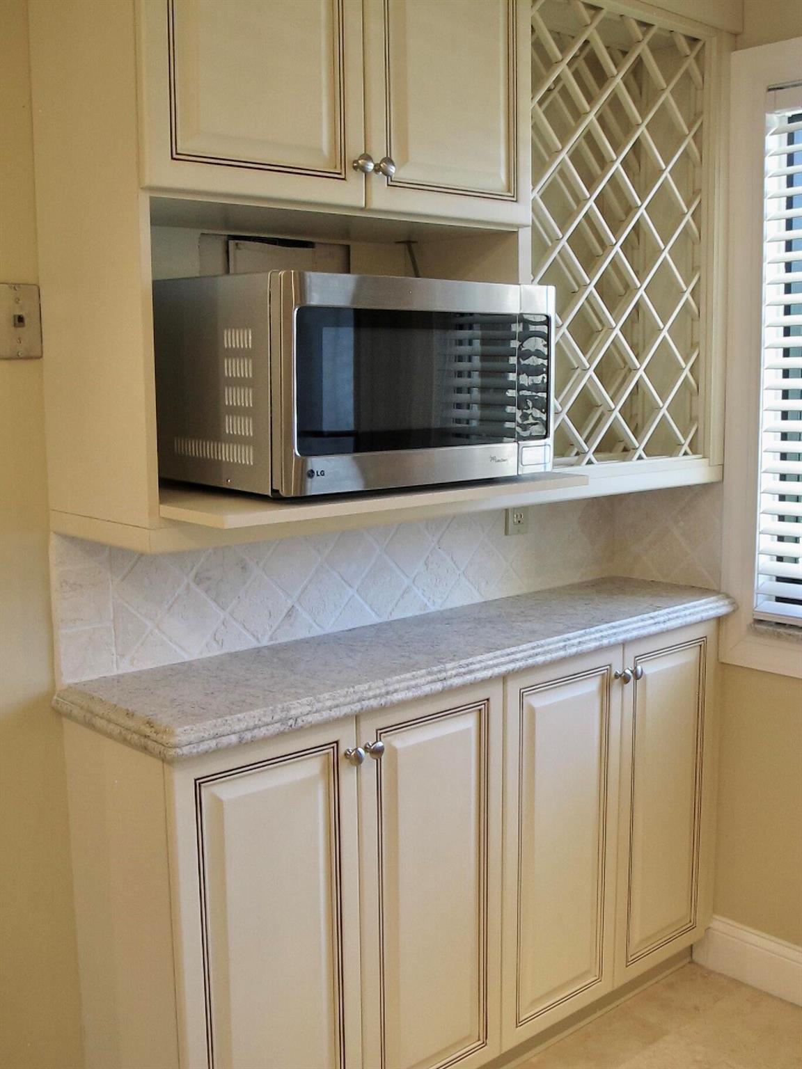 101 Ocean Blfs Blvd #102 Jupiter, FL 33477