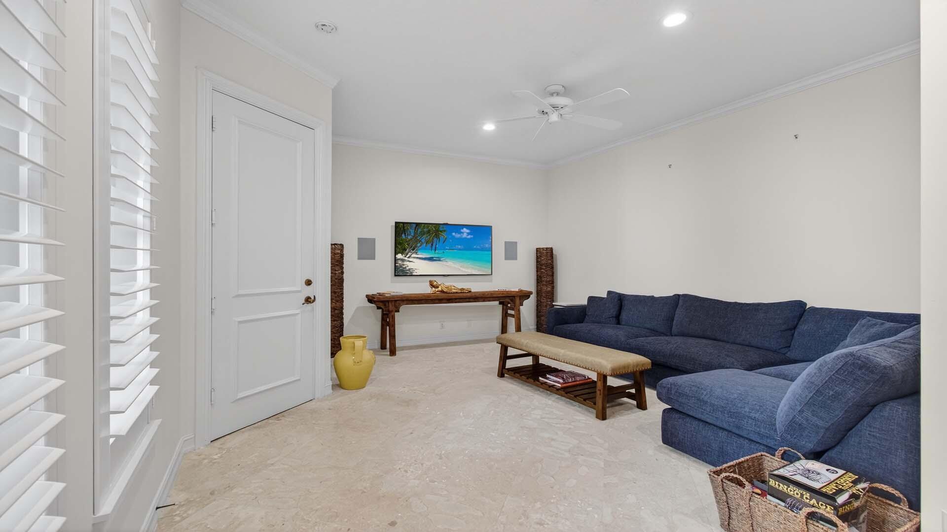 1028 Coralina Ln Delray Beach, FL 33483