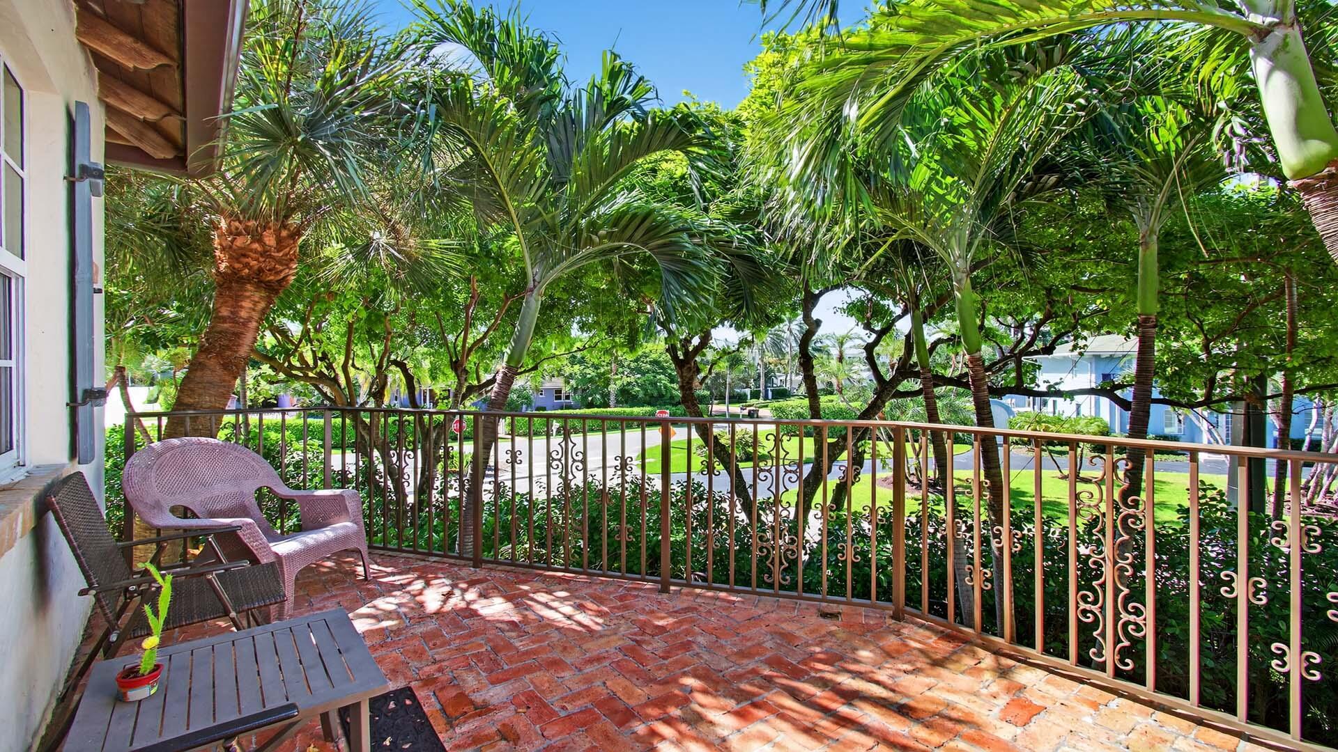 1028 Coralina Ln Delray Beach, FL 33483