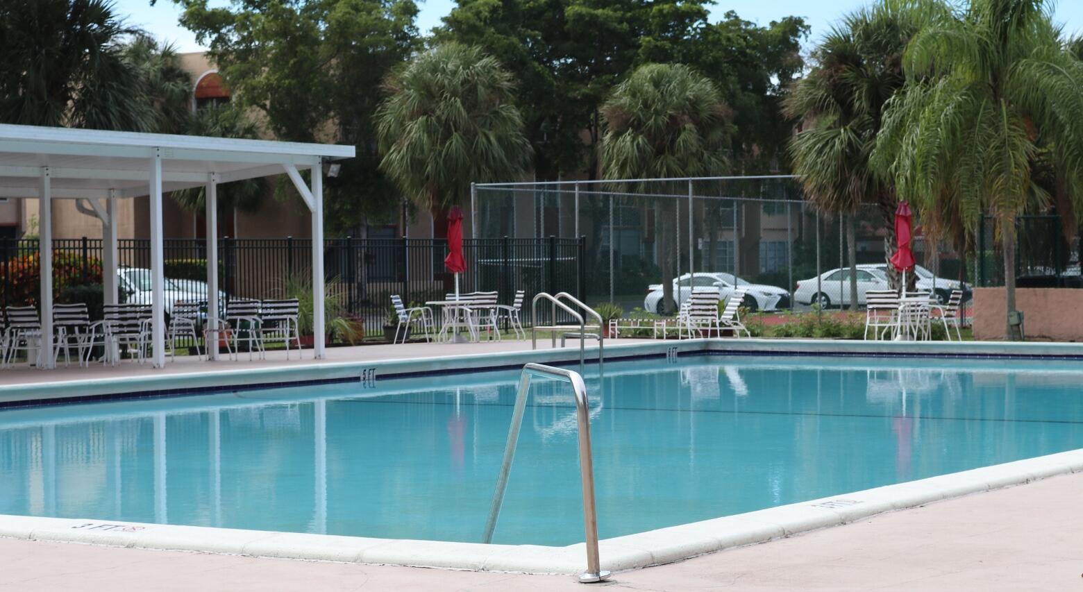 8140 SW 24th St #204