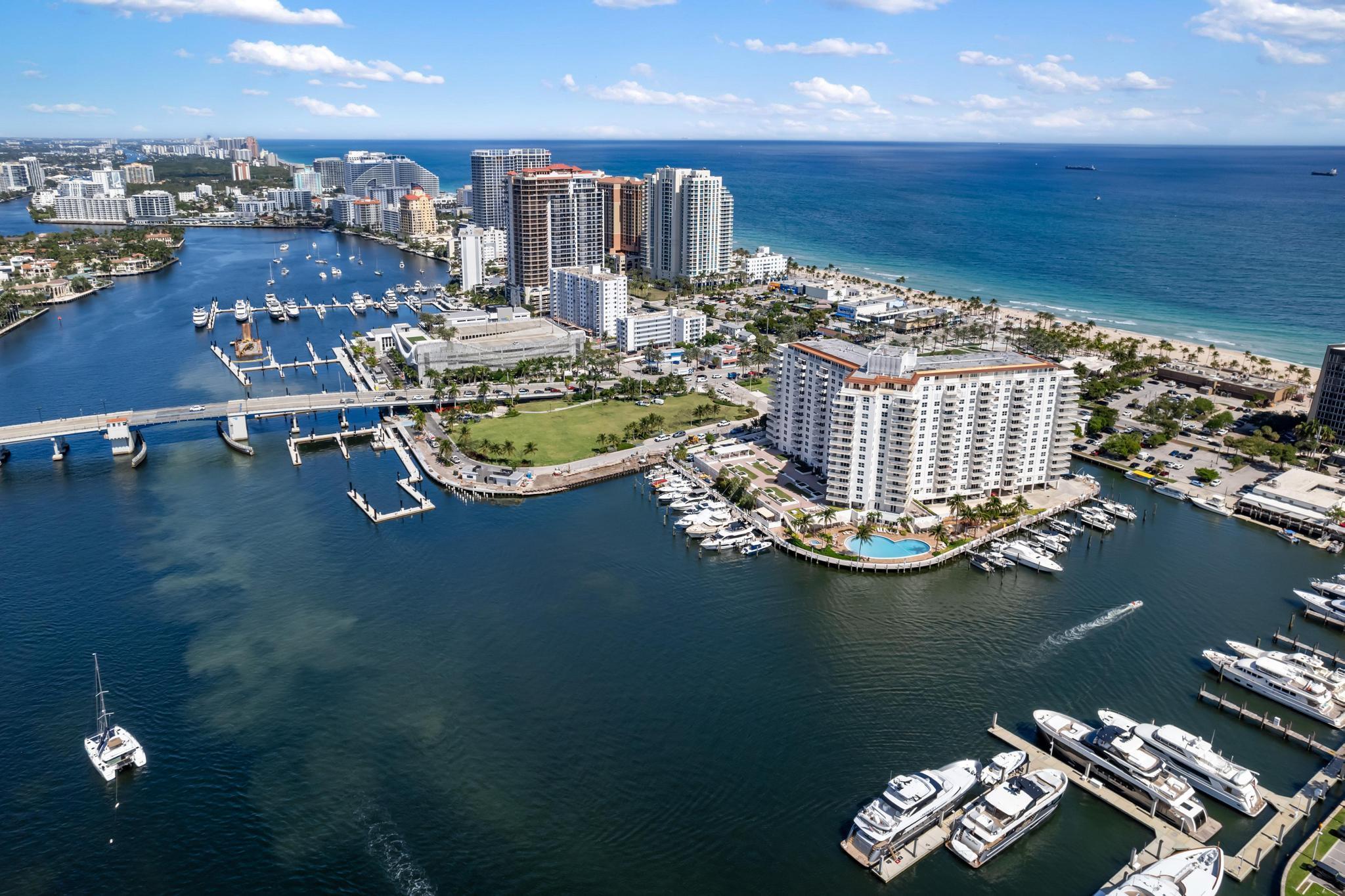 1 Las Olas Cir #108