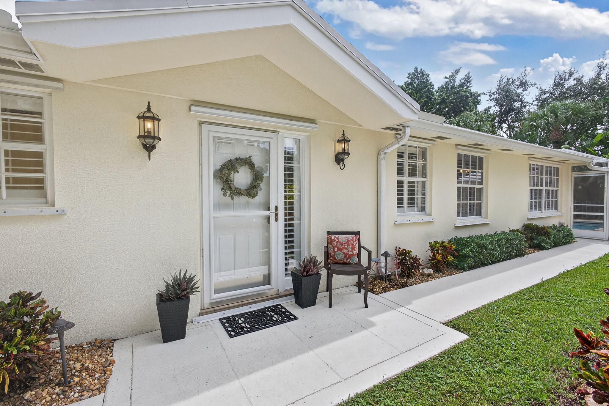 128 Brier Cir Jupiter, FL 33458