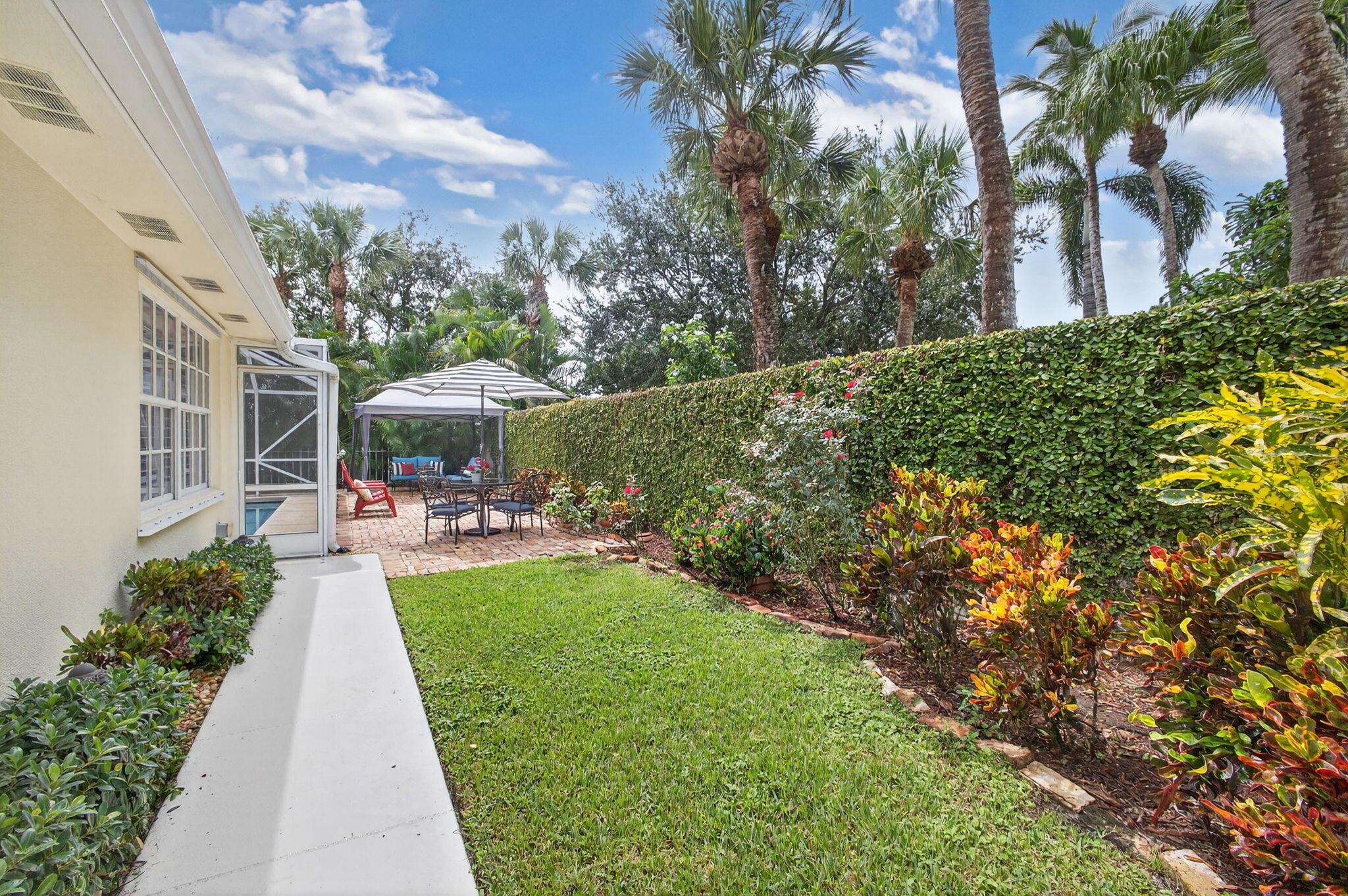 128 Brier Cir Jupiter, FL 33458