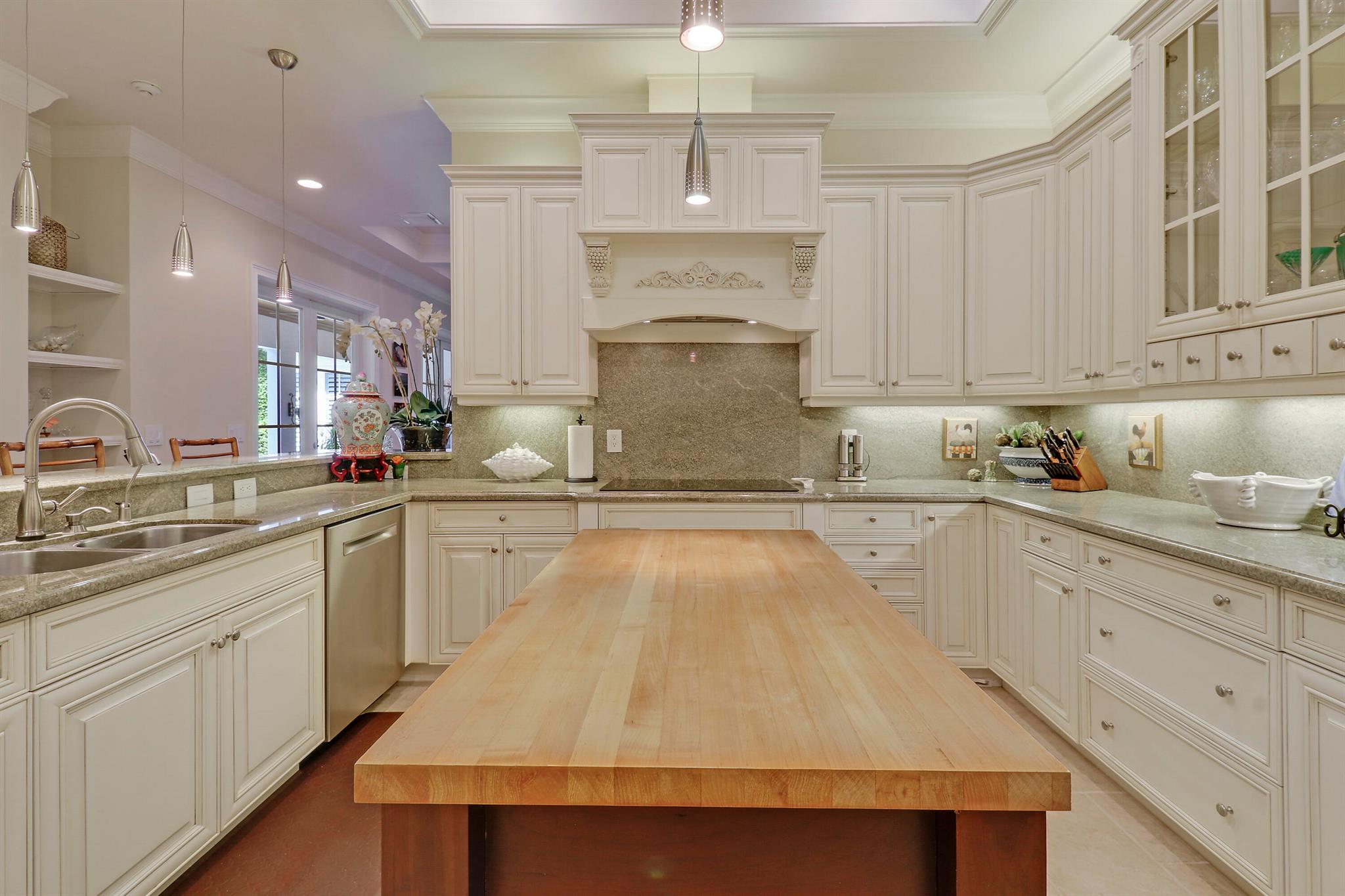 10841 SE Arielle Ter Jupiter, FL 33469